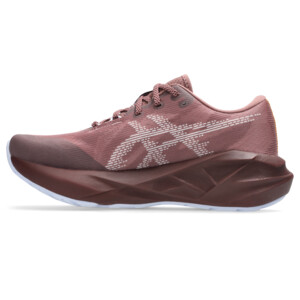 Asics NOVABLAST 5 TR Femme