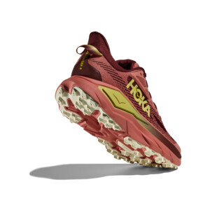 HOKA CHALLENGER 8